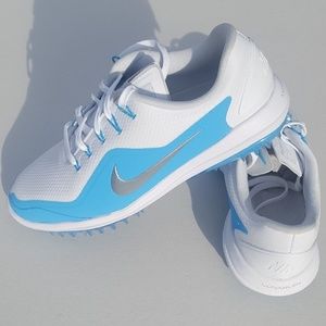 Nike NEW Women's Lunar Control Vapor 2 Sneaker